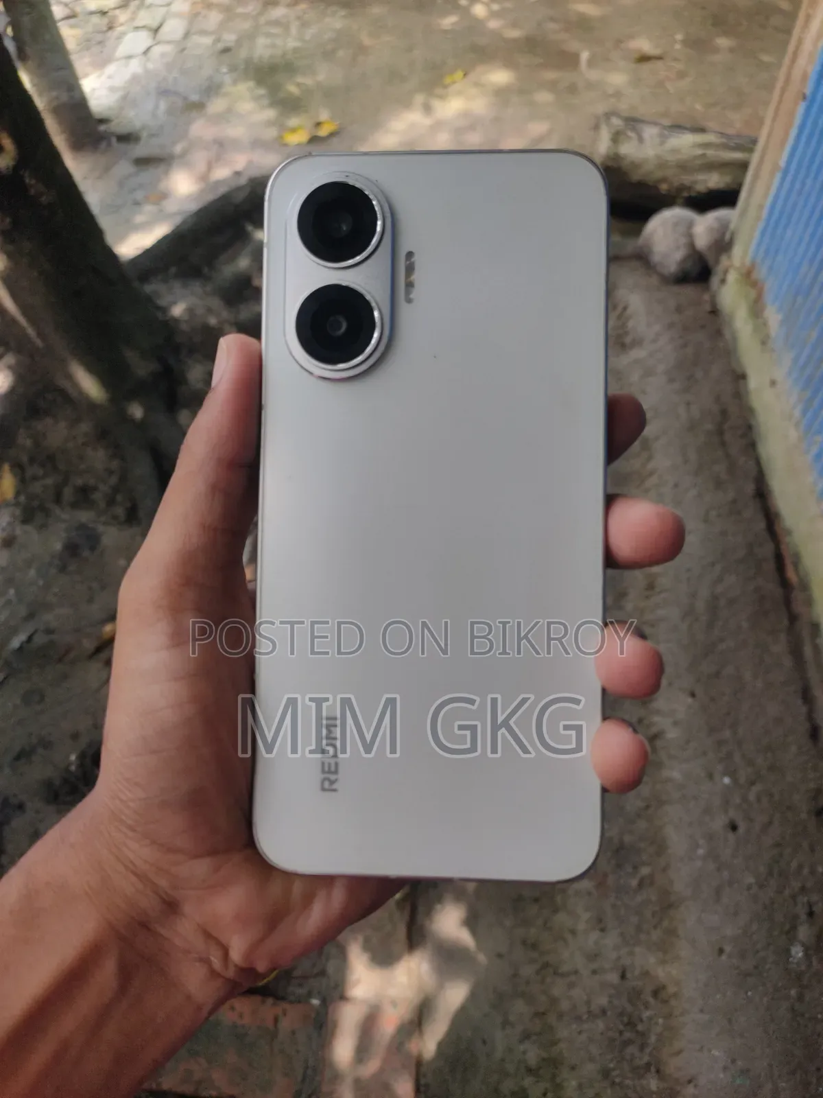 জিয়াওমি রেডমি টার্বো ৪ প্রো ২৫৬ জিবি হোয়াইট