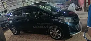 Toyota Vitz 2012 Black