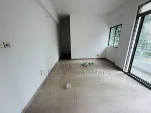 বসুন্ধরায় ২০ বেডরুমের বাড়ি বিক্রয়ের জন্য
