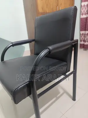 চেয়ার বিক্রয় হবে