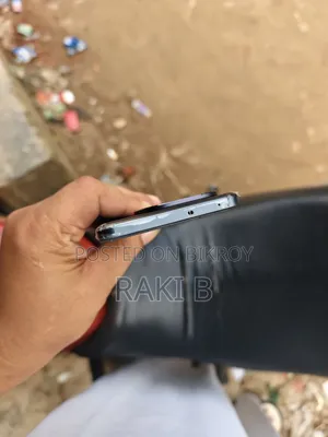 iQOO Z10 256 GB Black