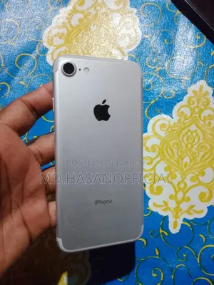 Apple iPhone 7 32 GB Silver