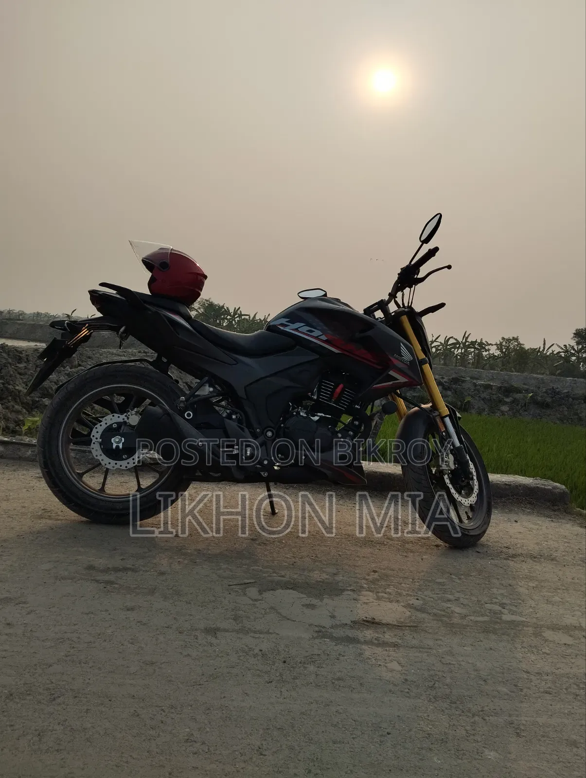 Honda Hornet 2.0 2026 Black