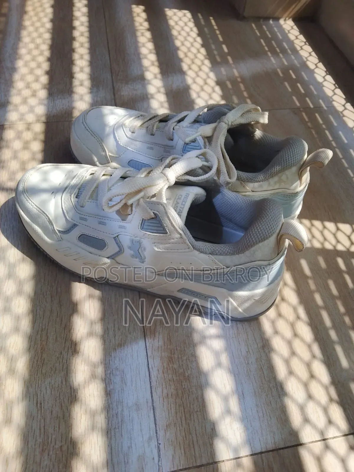 Ladies Sneakers