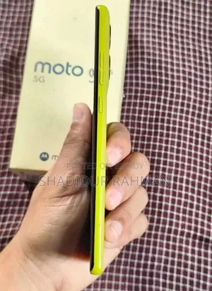 Motorola Moto G85 128 GB Green