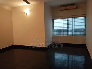 গুলশানে ৩টি বেডরুমের অ্যাপার্টমেন্ট ভাড়ার জন্য