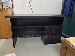 Reading Table