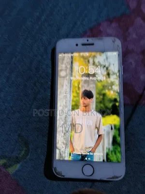অ্যাপল আইফোন ৭ ৩২ জিবি সাদা