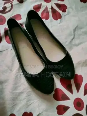 Aarong shoes size 35 unused just tried
