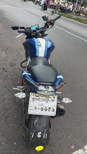 TVS Apache 160 4V 2019 Blue