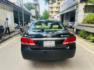 Toyota Premio 2016 Black
