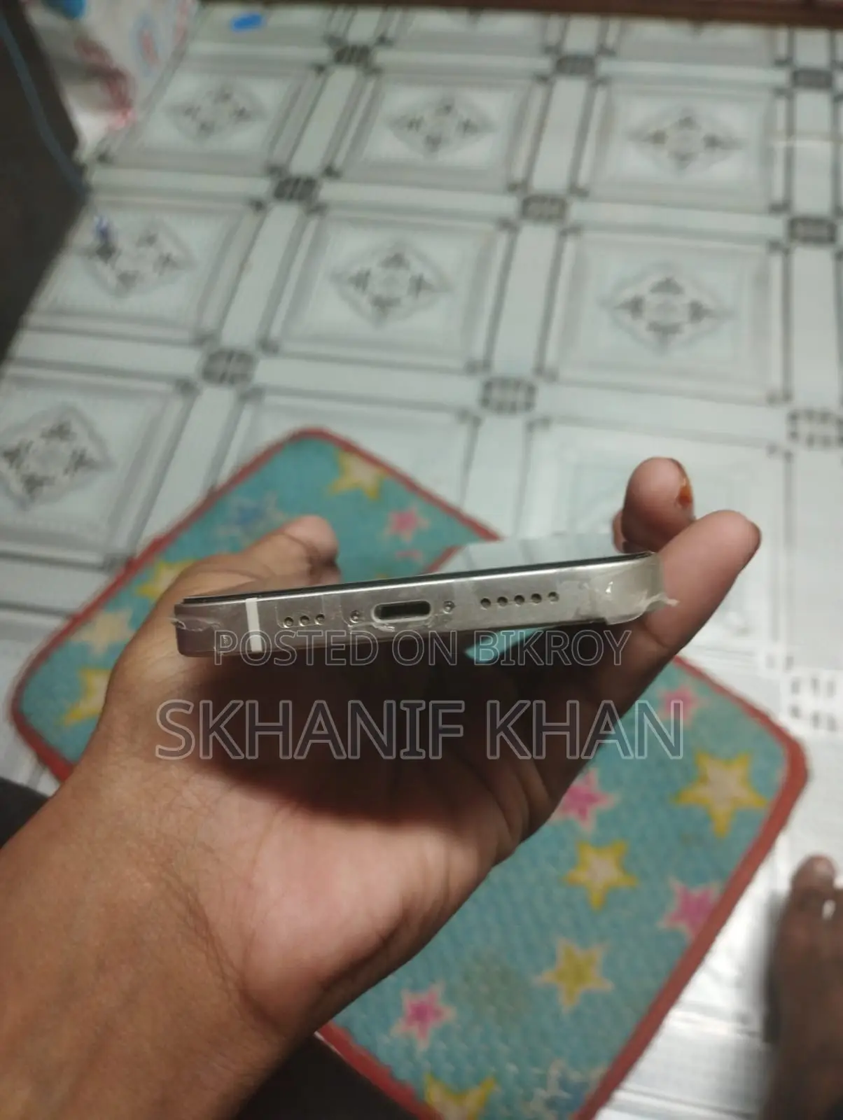 নিউ অ্যাপল আইফোন ১৩ ১২৮ জিবি হোয়াইট