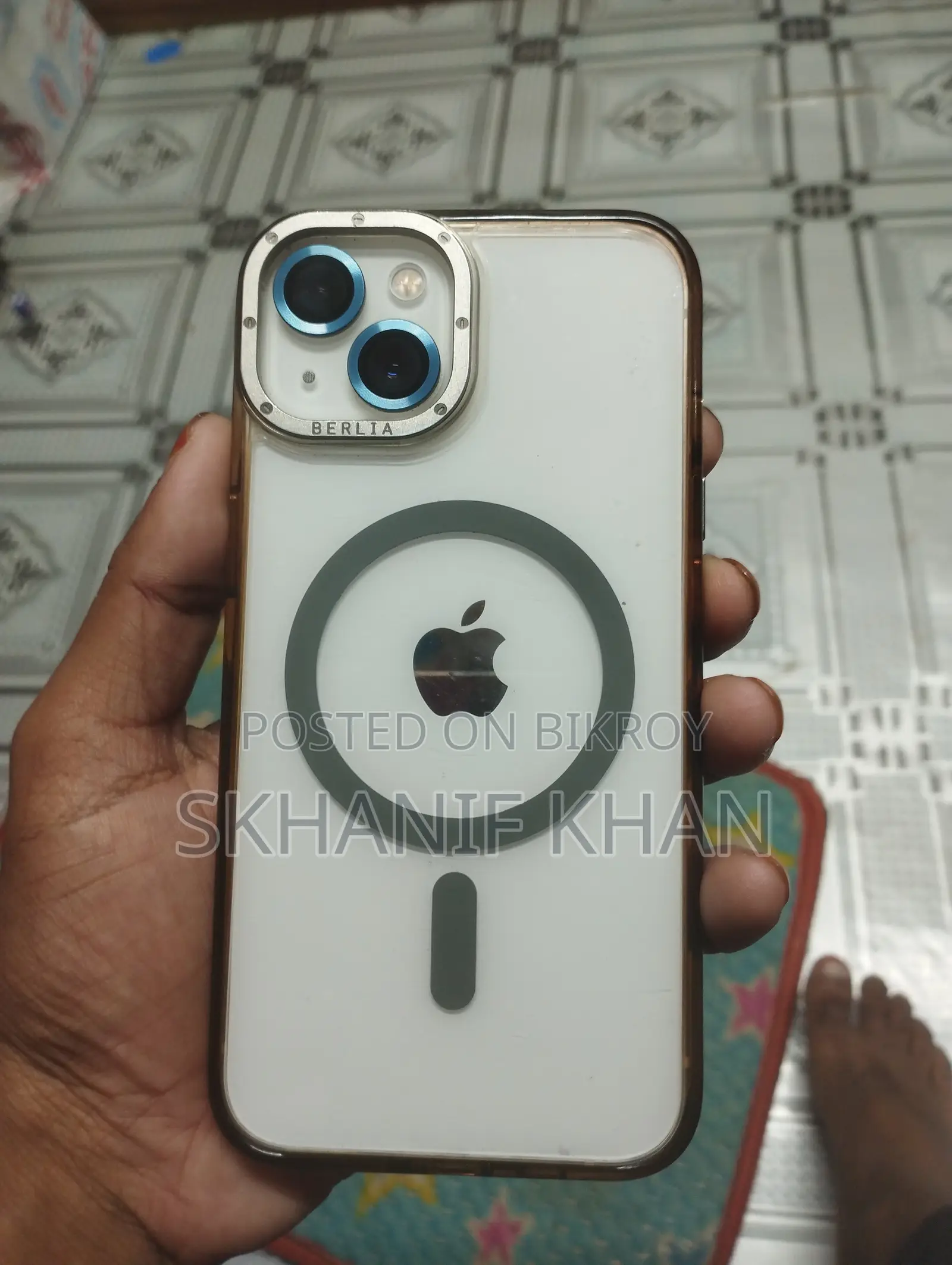 নিউ অ্যাপল আইফোন ১৩ ১২৮ জিবি হোয়াইট