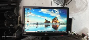 LG 19" Monitor Fresh