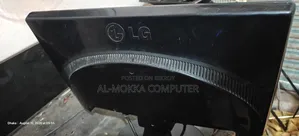LG 19" Monitor Fresh