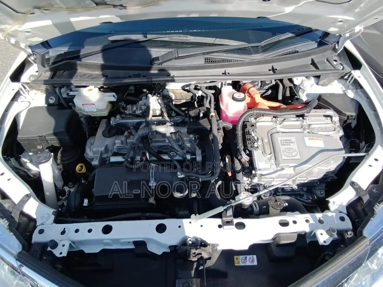 Toyota Corolla Fielder 1.5 Hybrid FWD 2021 White