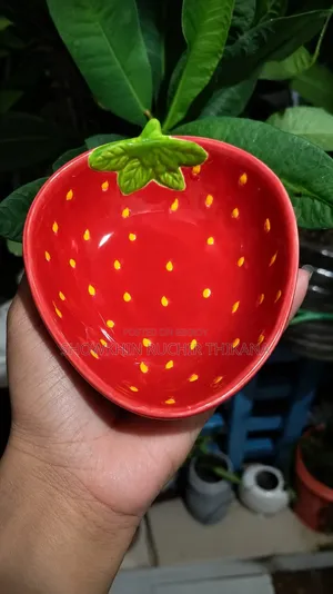 Strawberry Ceramic Plate
