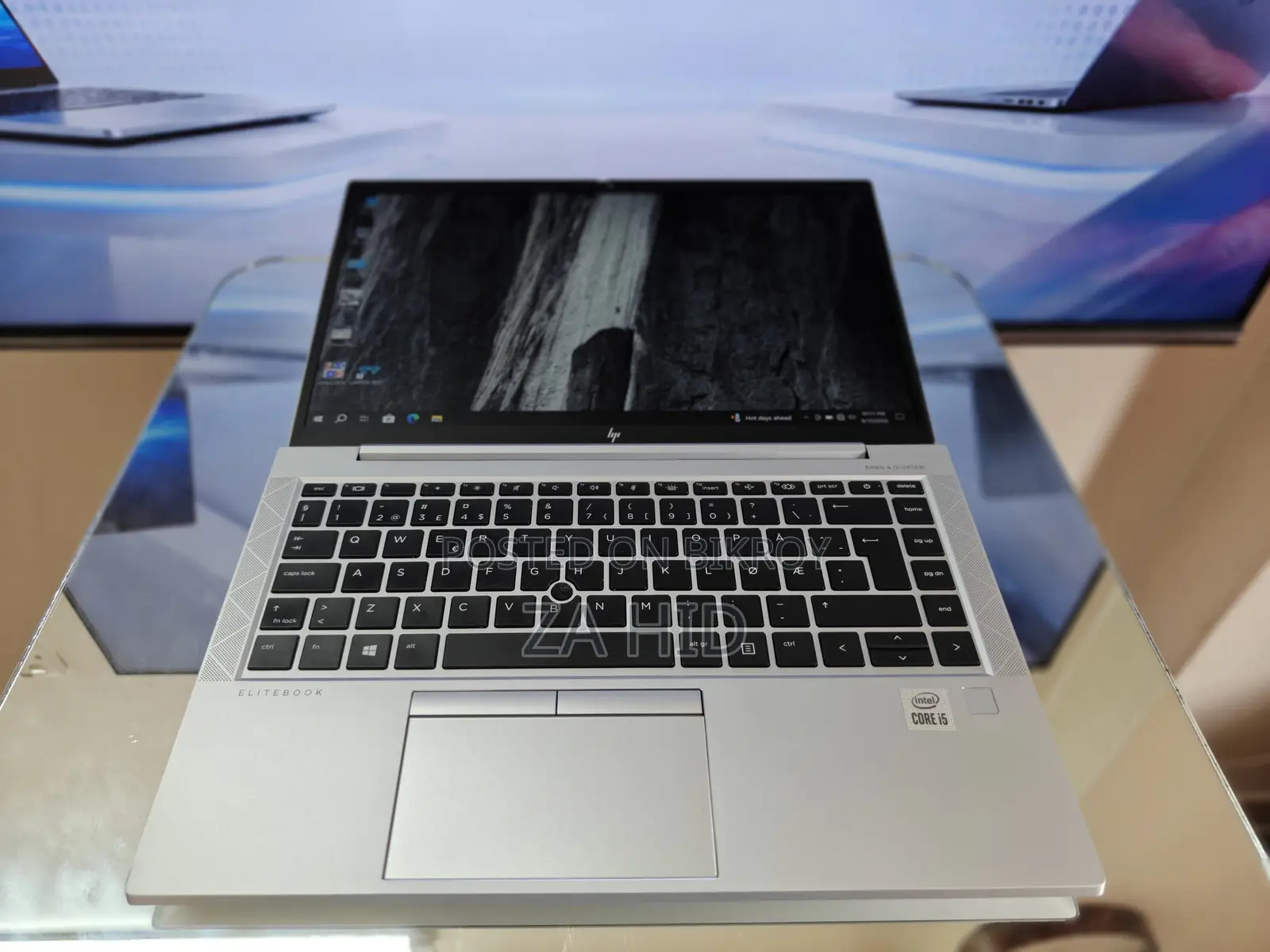 ল্যাপটপ HP EliteBook 840 G7 8GB ইন্টেল কোর আই৫ SSD 256GB