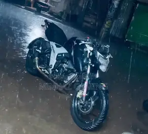 TVS Apache RTR 160 4V 2022 Black