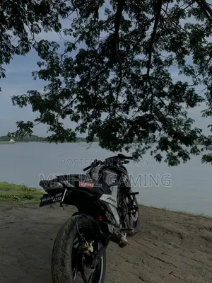TVS Apache RTR 160 4V 2022 Black