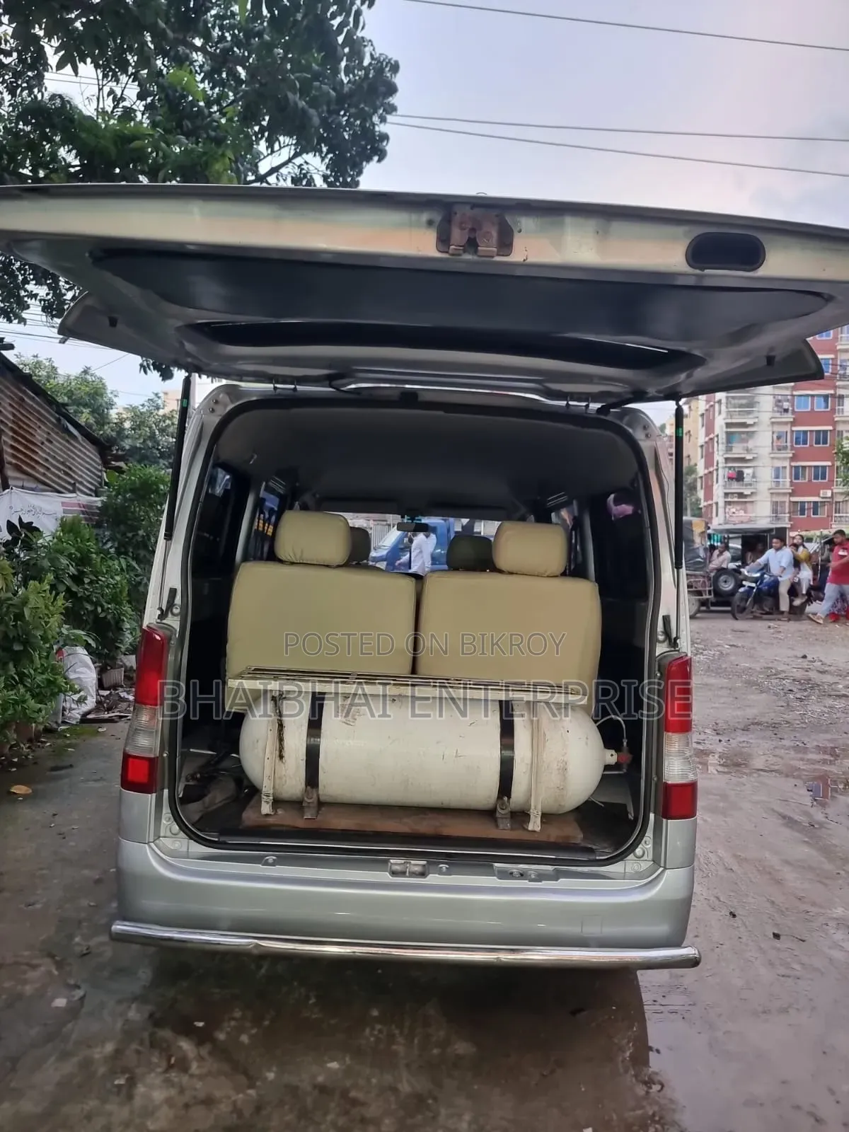 Toyota Noah 2010 Silver