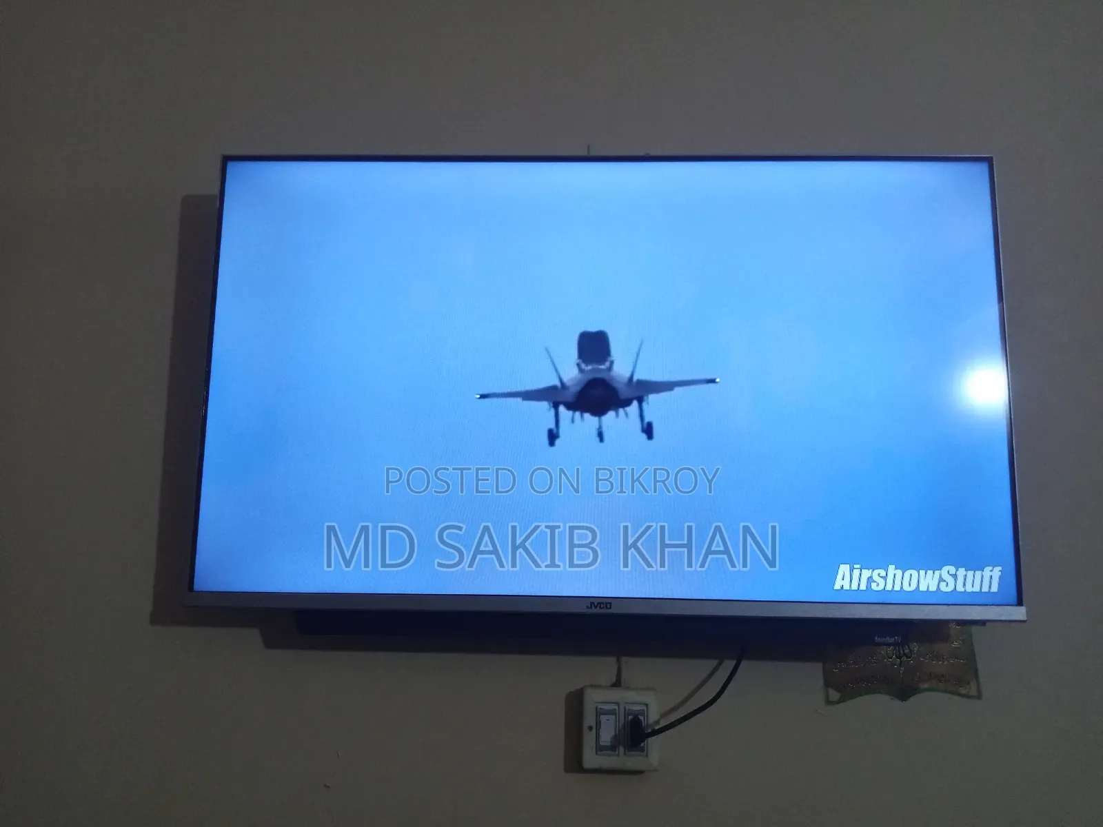 43 Inch JVC 4K Voice Control Frameless TV for Sale