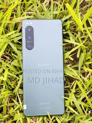 সনি এক্সপেরিয়া ৫ আইভি ১২৮ জিবি