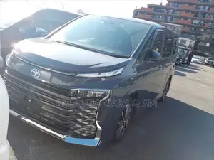Toyota Voxy Hybrid S-Z 2-Wheel Drive 7-Seater 2023 Gray