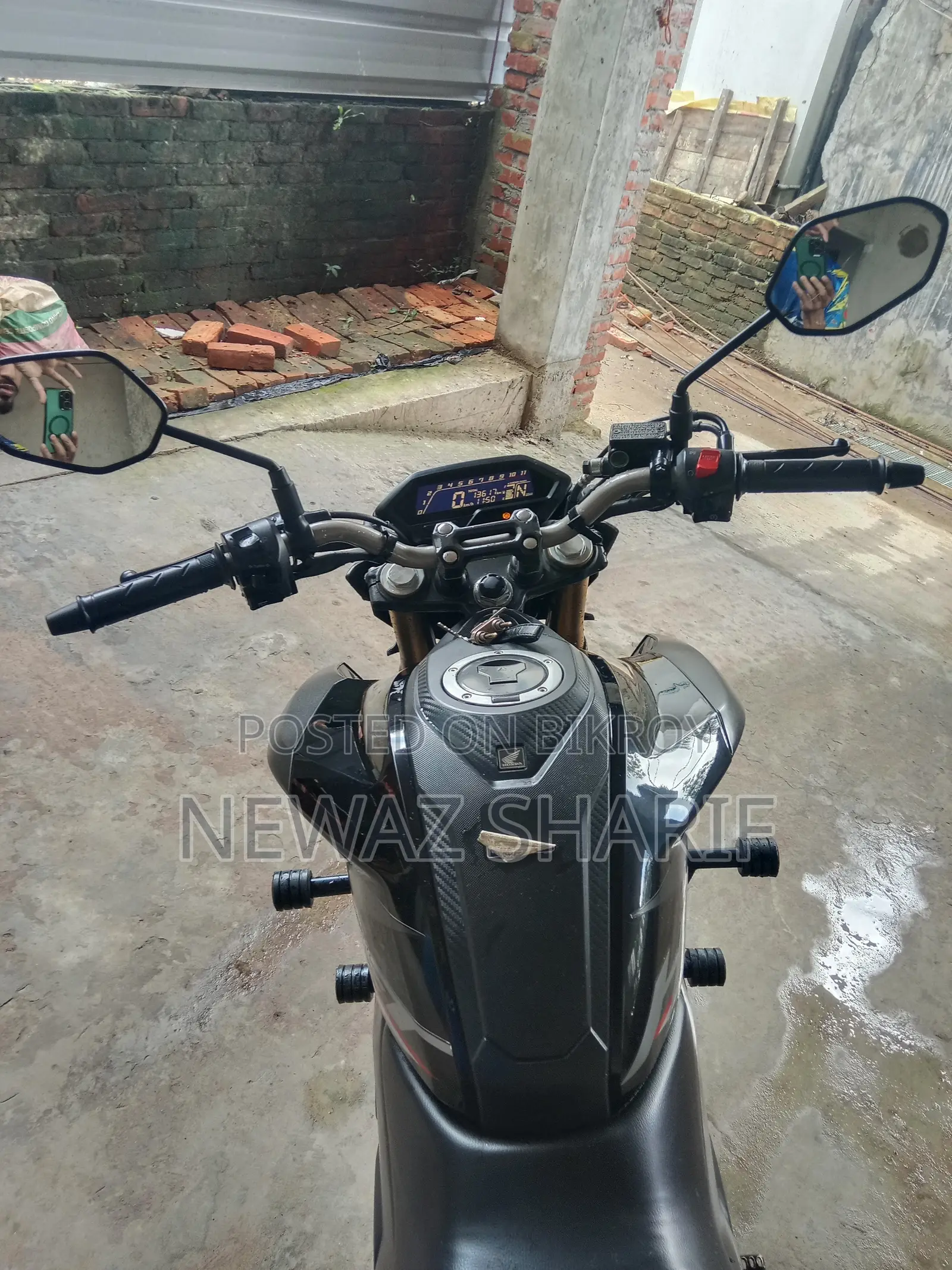 Honda Hornet 2025 Black