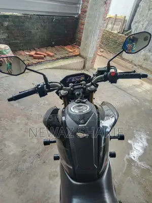 Honda Hornet 2025 Black