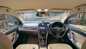 Toyota Premio 2019 Maroon
