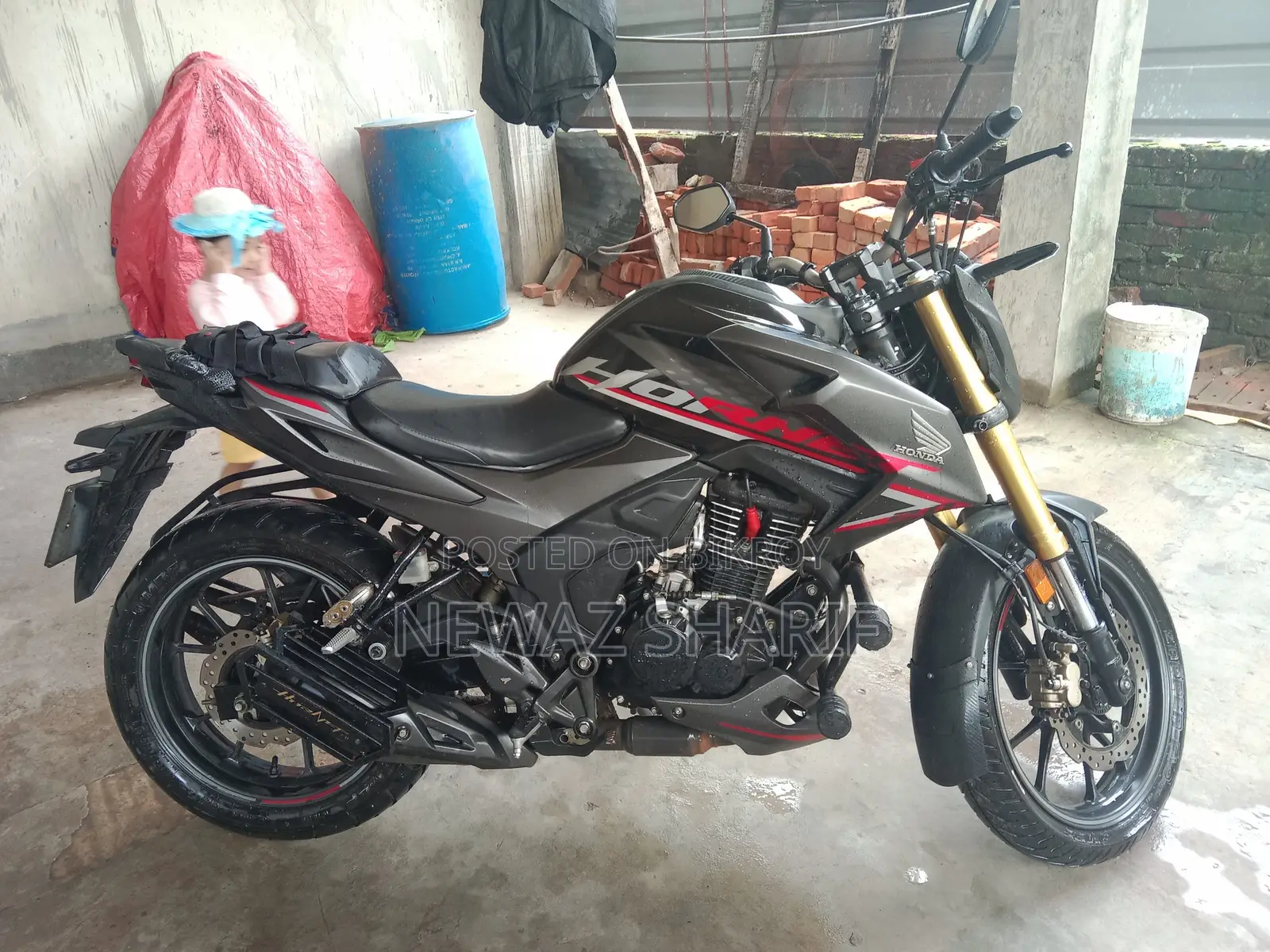 Honda Hornet 2025 Black