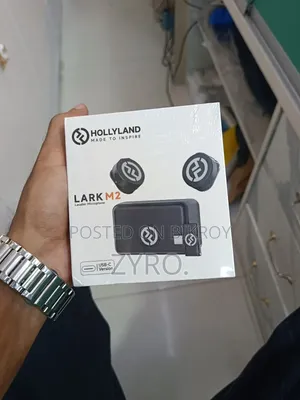 Hollyland LARK M2 Wireless Microphone System