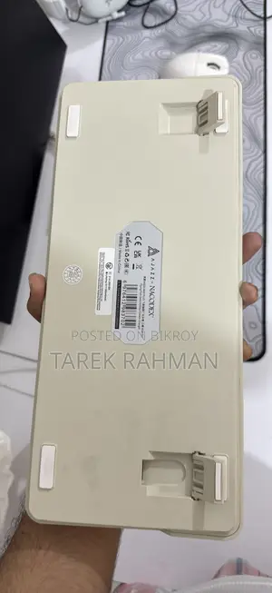 সাদা একে৮২০ ম্যাক্স প্লাস, ৪ মাসের ওয়ারেন্টি আছে
