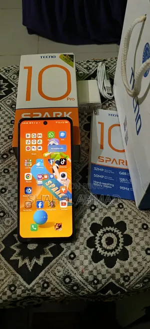 Tecno Spark 10 Pro 128 GB Black
