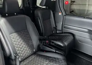 Toyota Voxy Hybrid S-Z 2WD 7-Seater 2023 Pearl