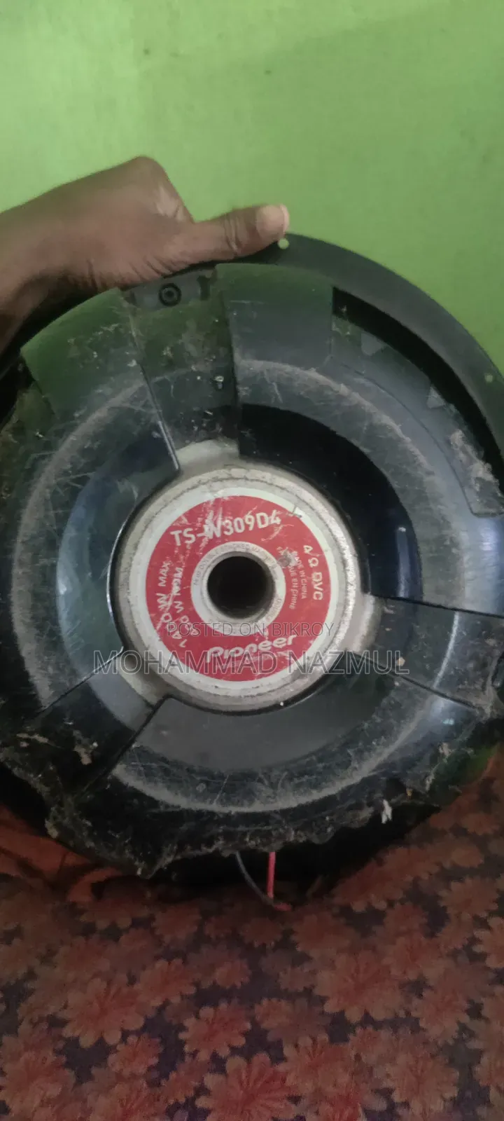 The speaker is very good, if anyone is willing to take it please call