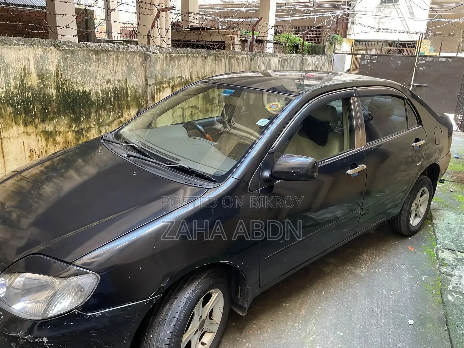 Toyota Corolla 2001 Black