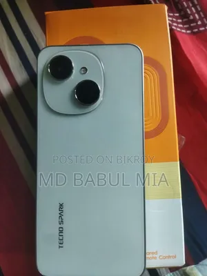 টেকনো স্পার্ক গো ৬৪ জিবি সাদা