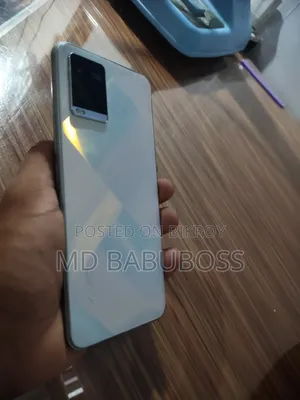 Vivo Y21 64 GB White