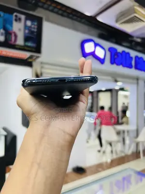 অ্যাপল আইফোন ১১ প্রো ম্যাক্স ২৫৬ জিবি ব্লু