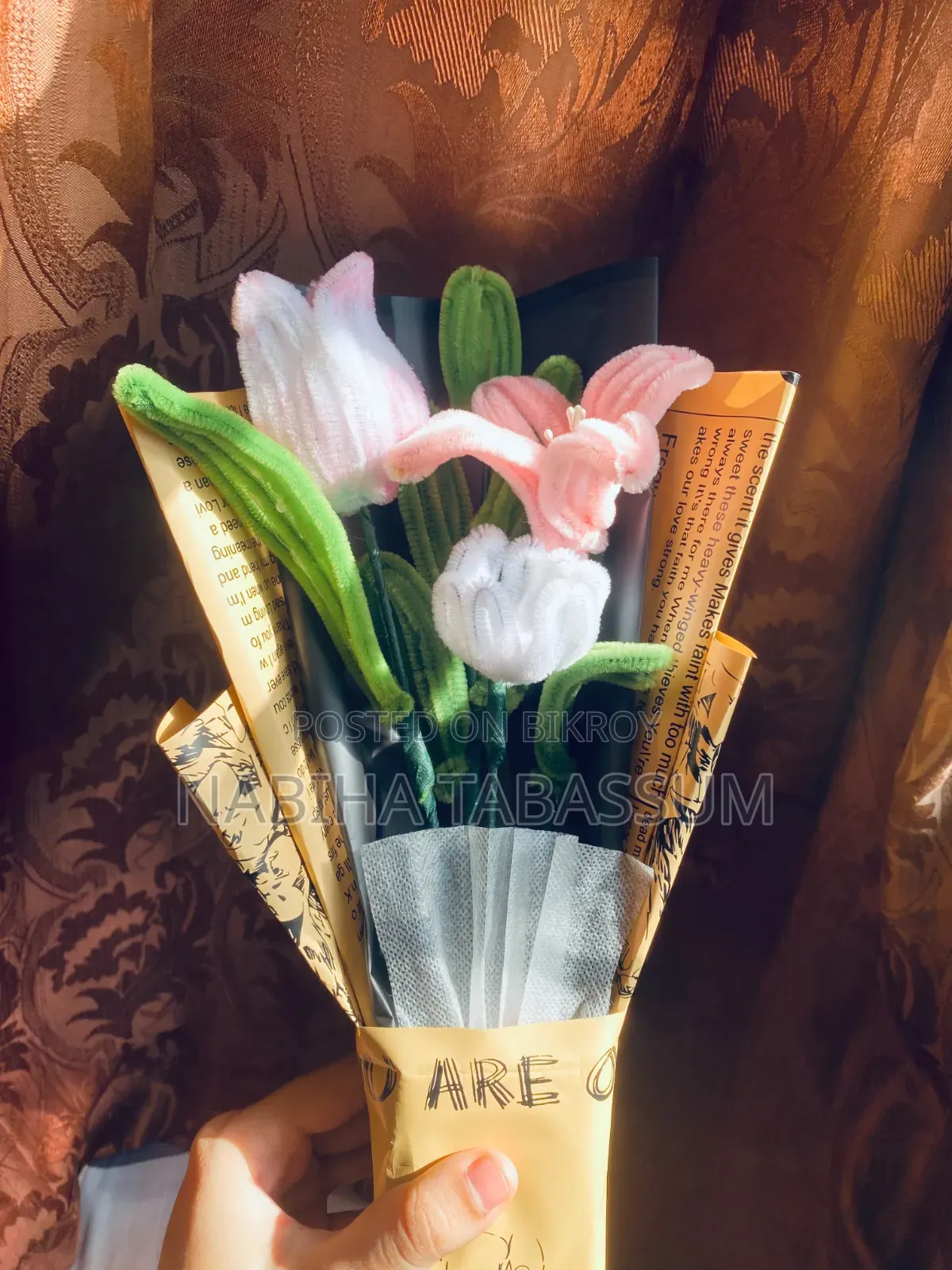 হ্যান্ডমেড ফাজি ওয়ায়ার বুকে