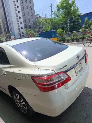 Toyota Premio 2012 Pearl