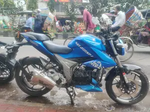 সুজুকি জিক্সার ২০২২ ব্লু