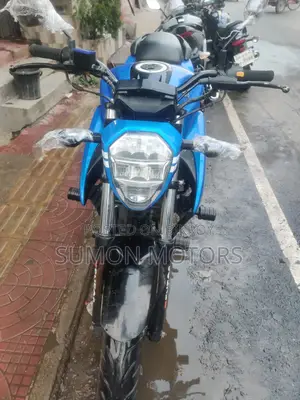 সুজুকি জিক্সার ২০২২ ব্লু