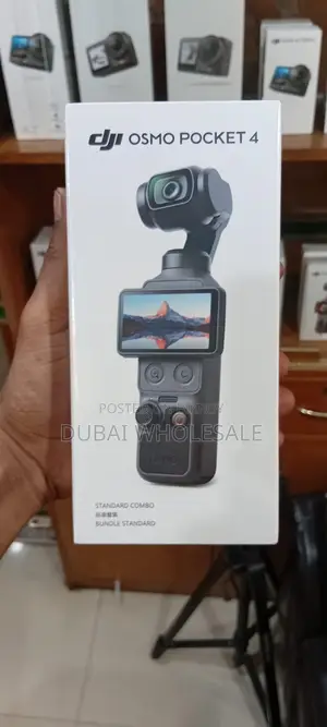 DJI Osmo Pocket 4 Standard Combo