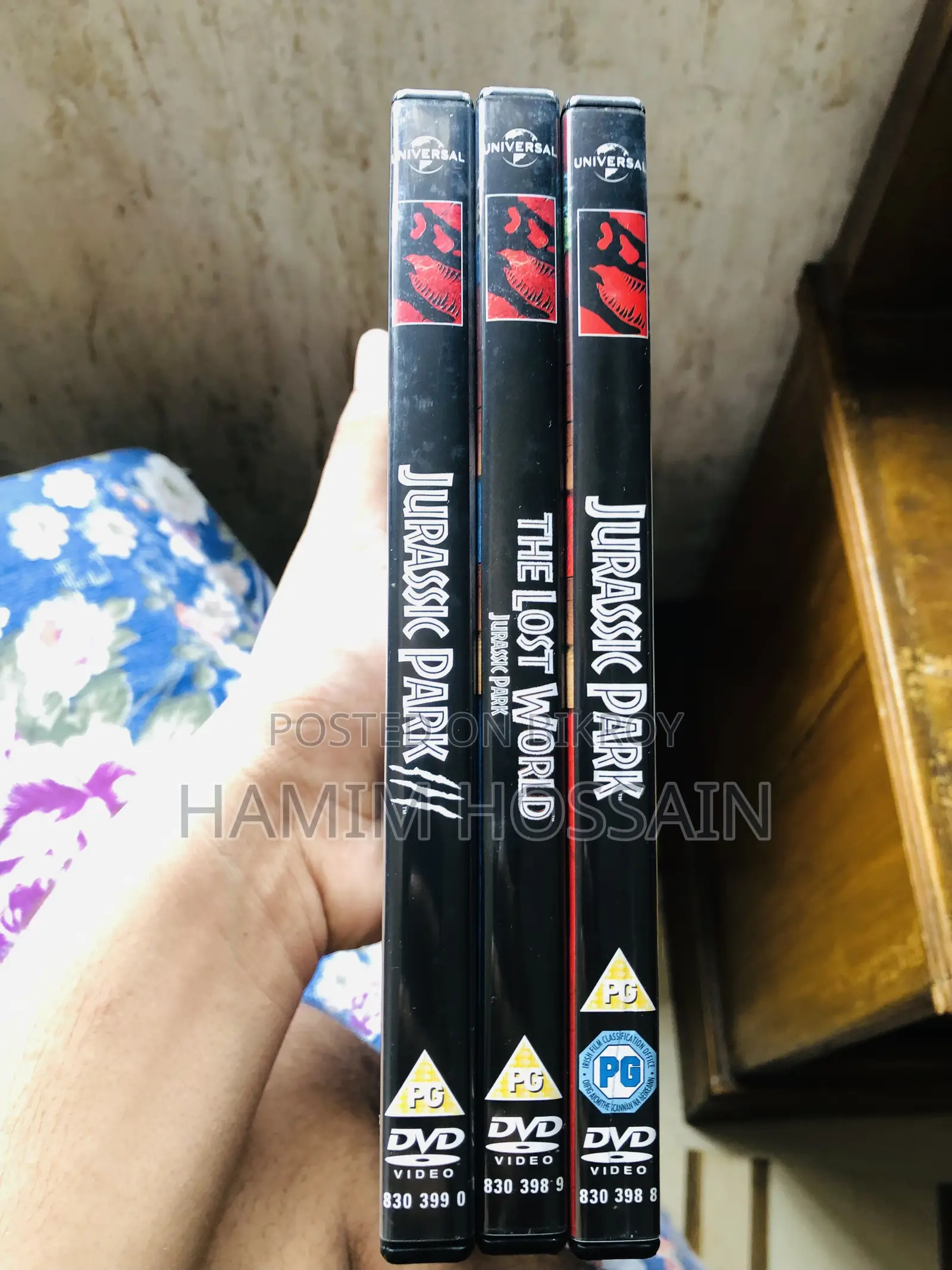 জুরাসিক ওয়ার্ল্ড আল্টিমেট ট্রিলজি ডিভিডি ১ সেট কিনলে ১ টি ক্যাসেট ফ্রি