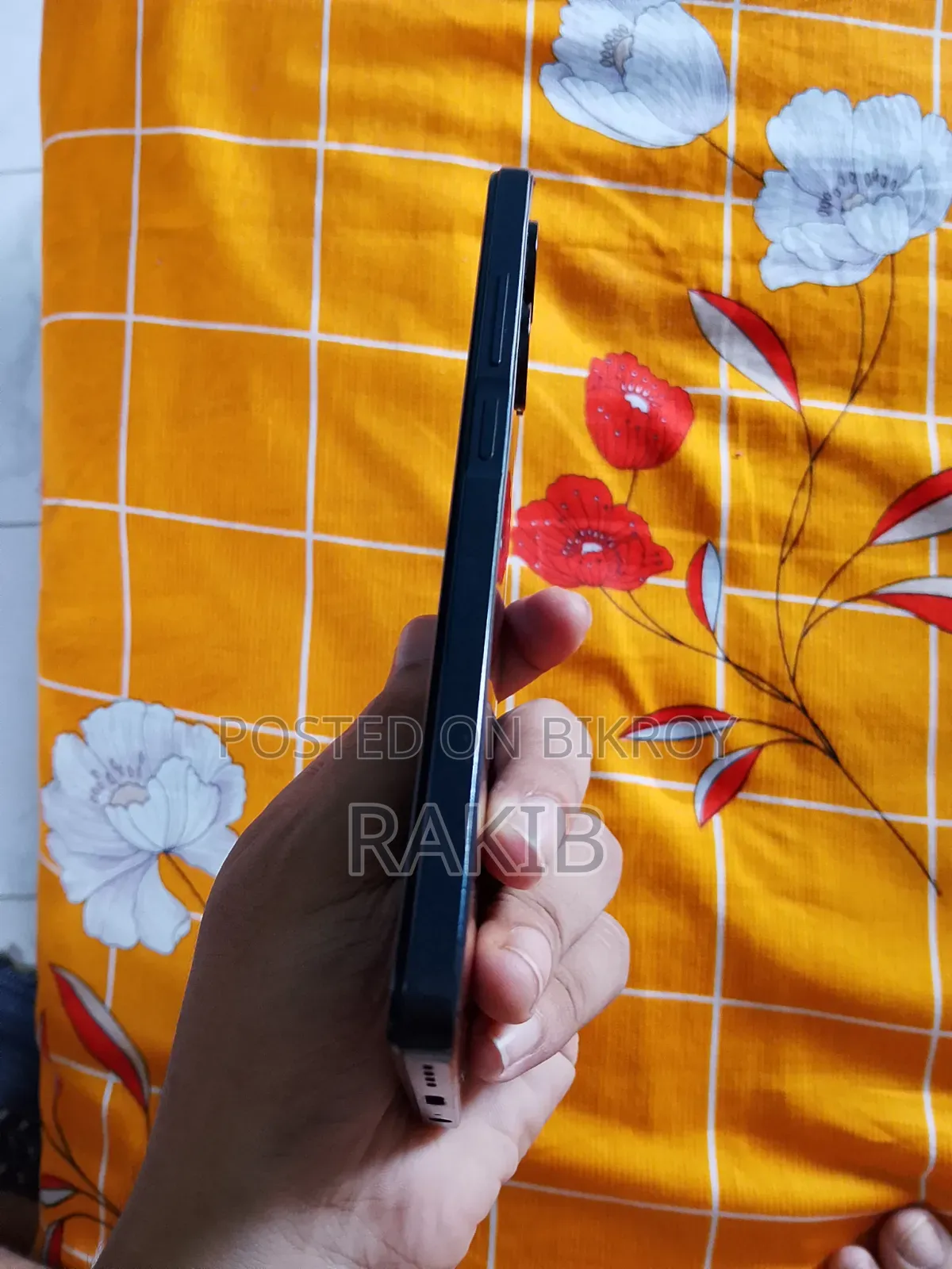 ইনফিনিক্স হট ৩০ ১২৮ জিবি ব্ল্যাক