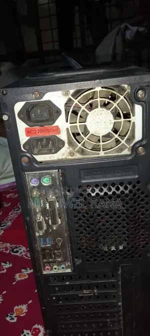 Desktop Computer Dell 4GB Intel Core i3 HDD+SSD 72GB
