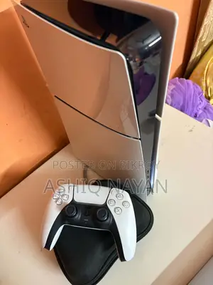 PS5 Slim Disc Version 1TB